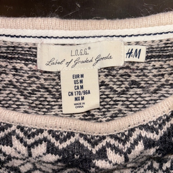 H&M L.O.G.G. Gray Nordic Snowflake Sweater 5% Alpaca Women’s Size Medium - Picture 6 of 8